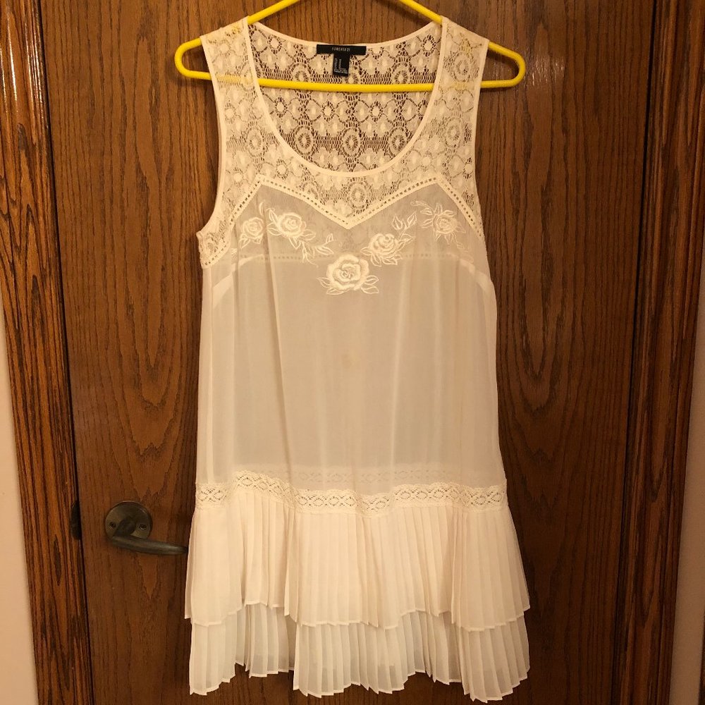 Airy dress